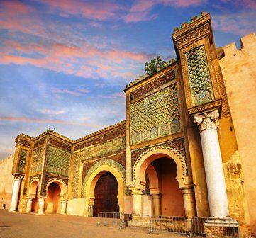 Historical day trip-Explore Meknes, Moulay Idris Zerhoun and Volubilis